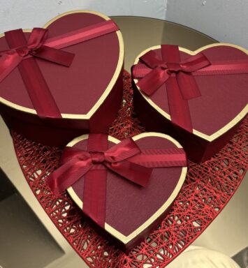 Ukrasne 3u1 kutije u obliku srca – bordo/zlatne