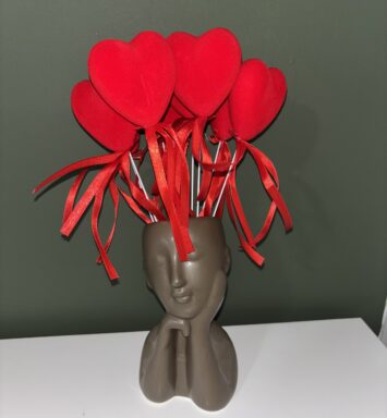 Dekorativna srca na štapiću – crvena